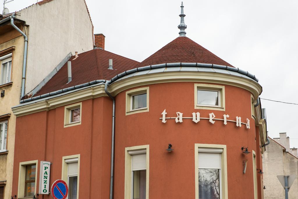 Taverna Panzio Sopron Exterior photo