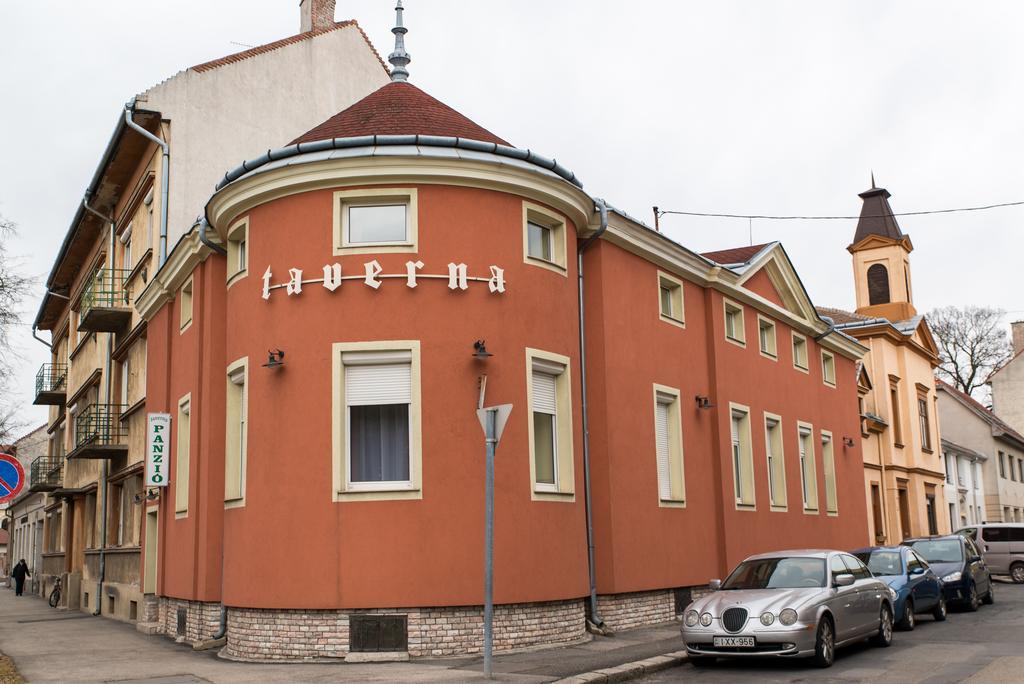 Taverna Panzio Sopron Exterior photo